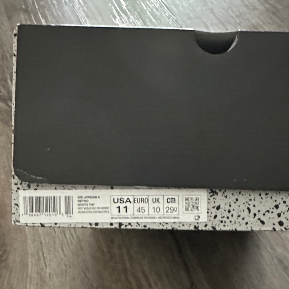 Jordan 5 “Tokyo” T23 (2025) - Picture 6 of 6